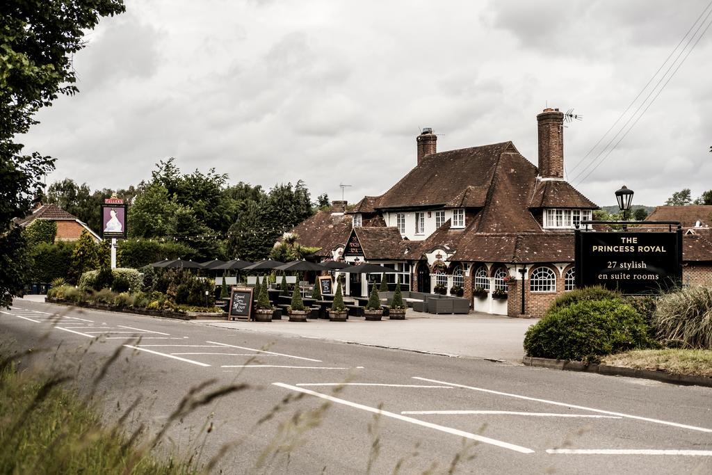 The Princess Royal Farnham  Exterior photo